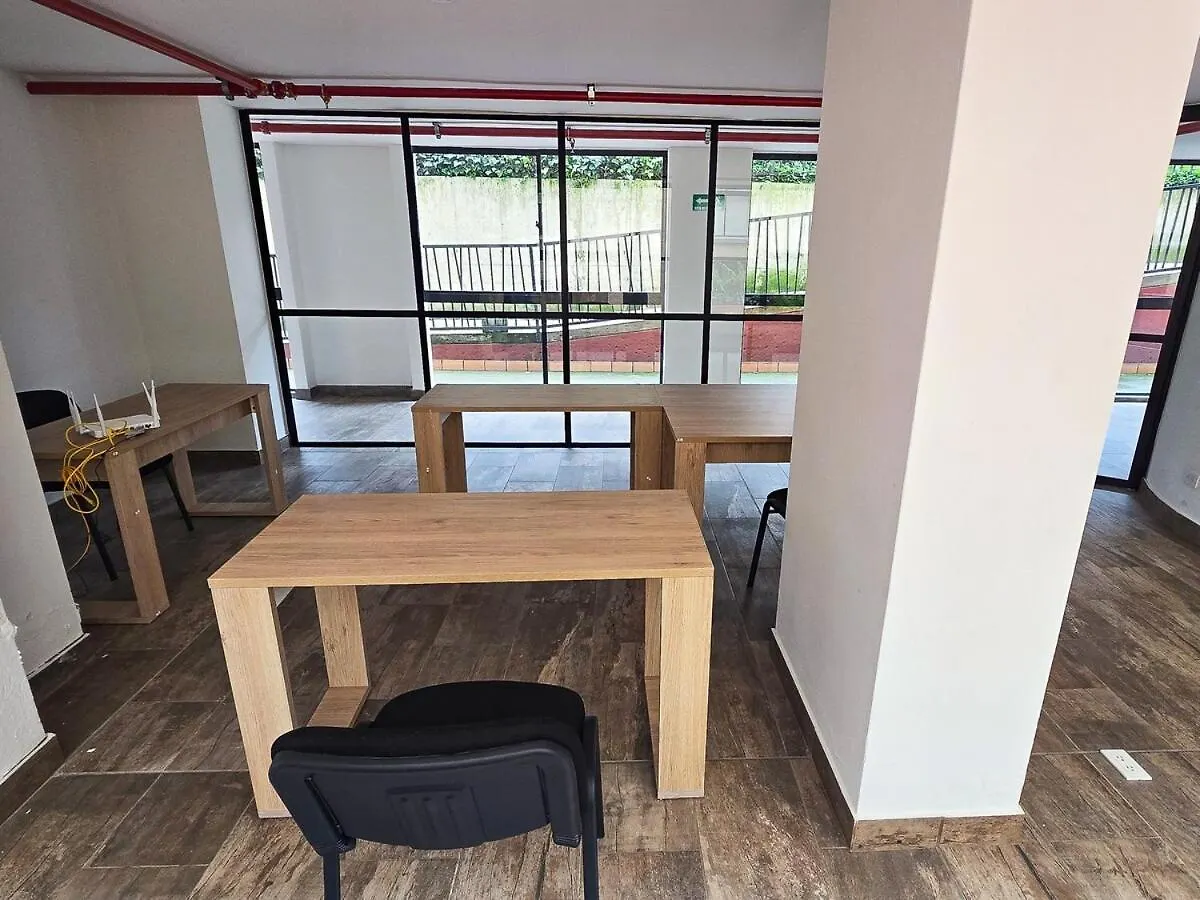 Appartamento Cerca A La Candelaria, Bogota, Moderno Con Parqueadero